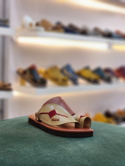 صورة زبيري وطني مطرز مديل م73